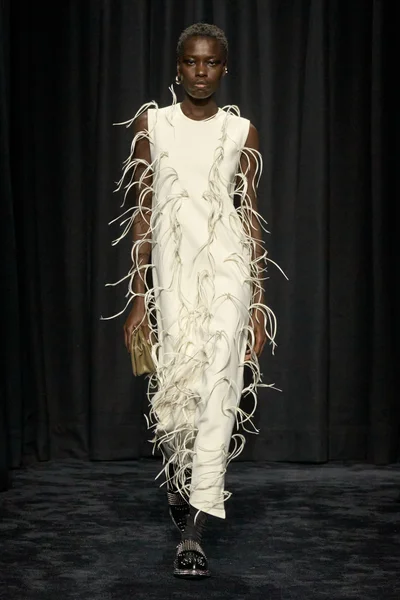 Look 56